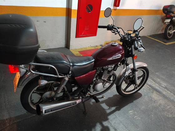 SUZUKI INTRUDER 125 